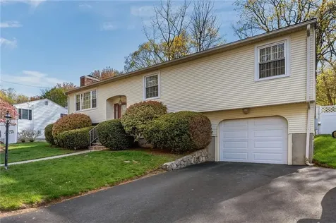 8 Joyce Drive North Providence RI 02911