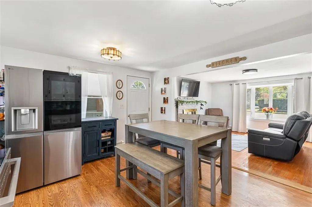 39 Oakland Drive West Warwick RI 02893