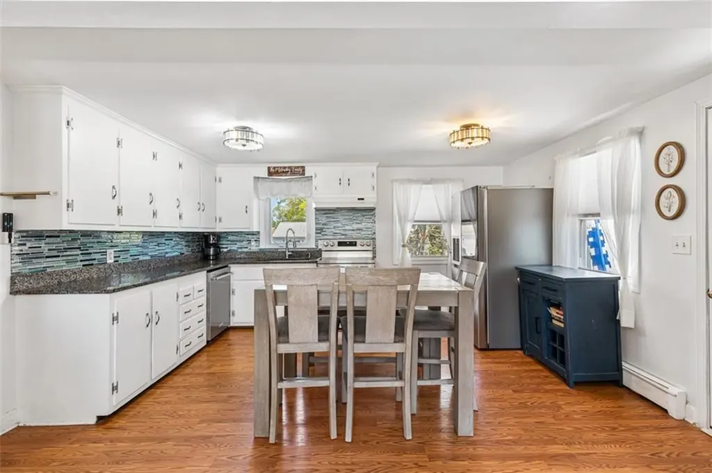 39 Oakland Drive West Warwick RI 02893
