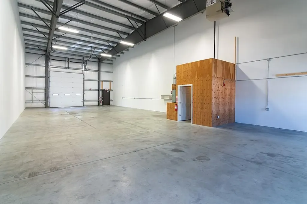 376 Dry Bridge Road North Kingstown RI 02852