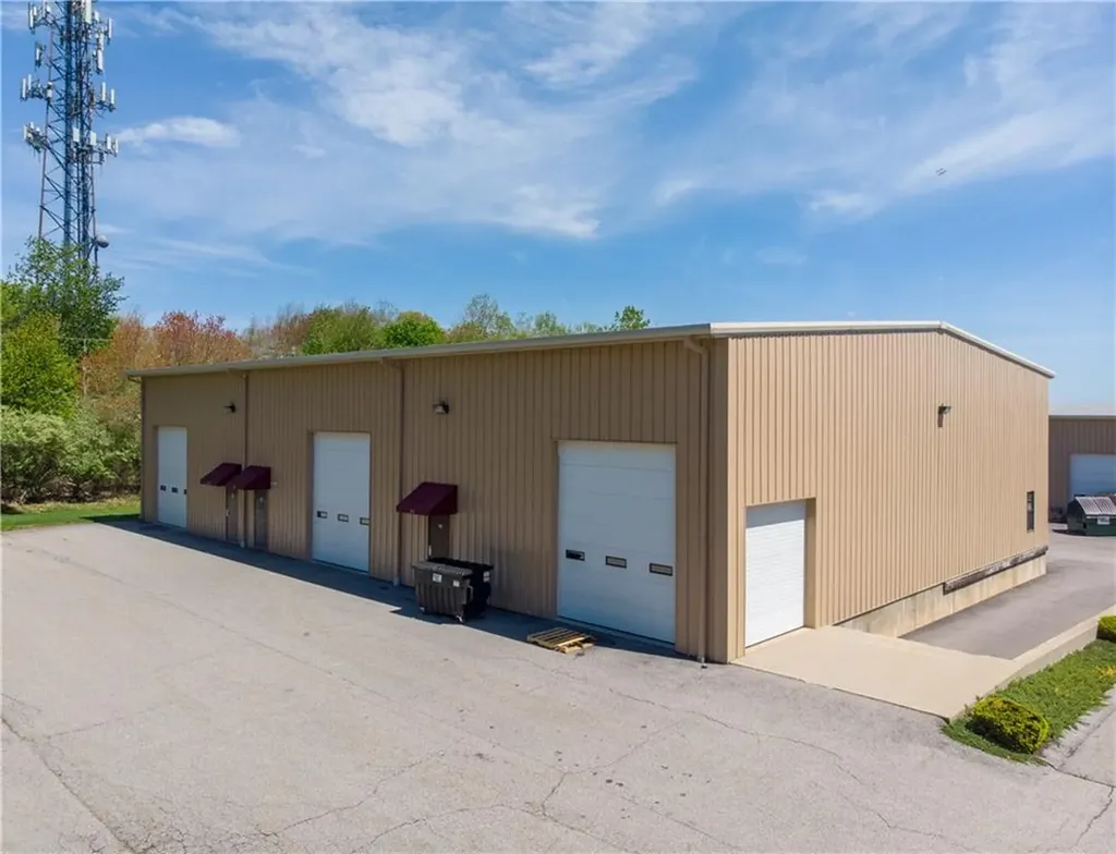 376 Dry Bridge Road North Kingstown RI 02852