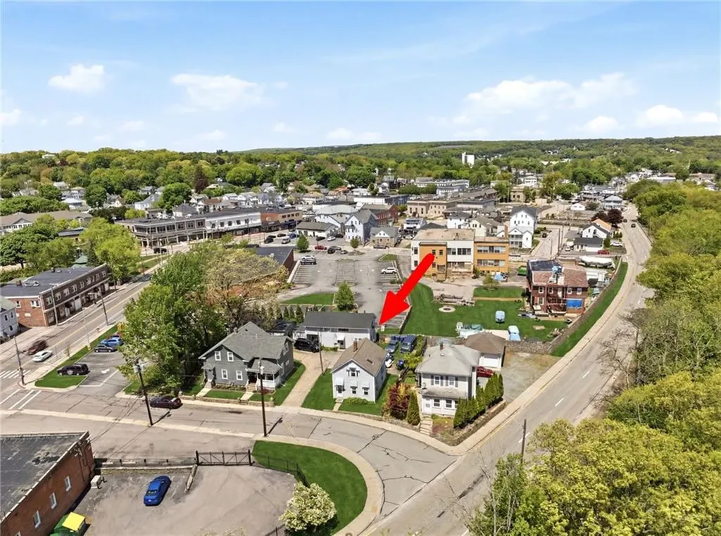 12 Grove Street West Warwick RI 02893