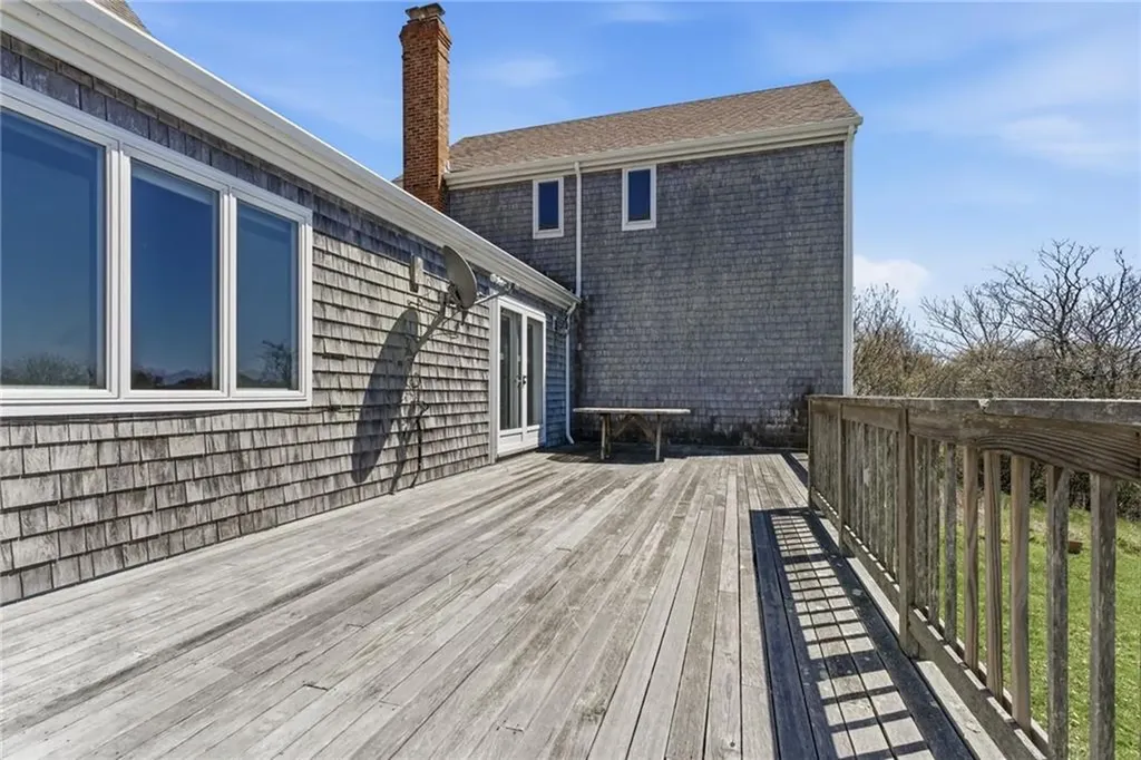 1627 Old Mill Road Block Island RI 02807