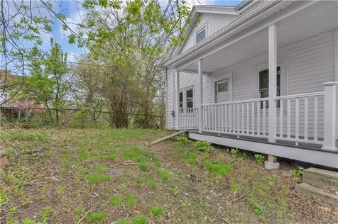 15 Lewis Street Woonsocket RI 02895