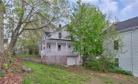 15 Lewis Street Woonsocket RI 02895