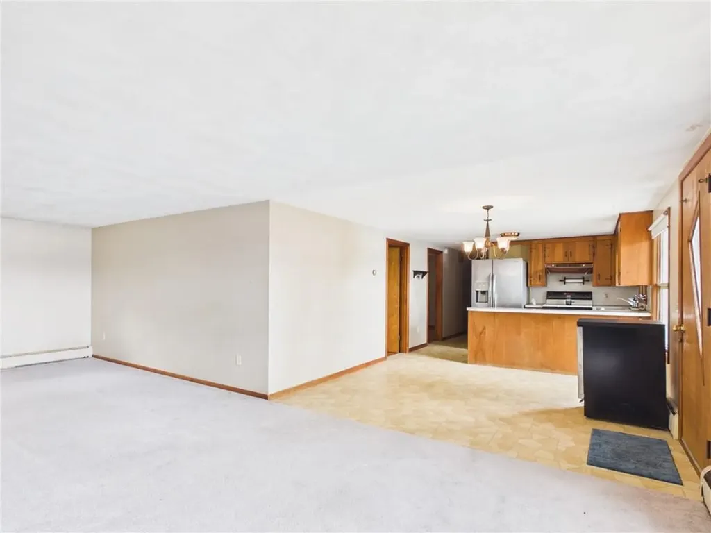 48 Allison Avenue Coventry RI 02816