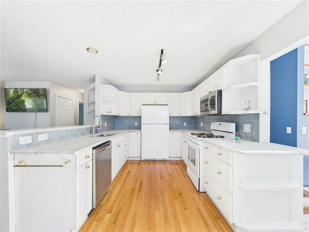 119 Hemlock Road South Kingstown RI 02879