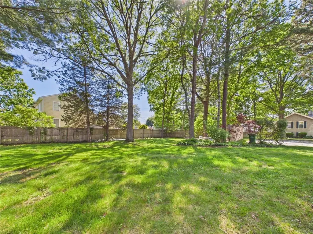 119 Hemlock Road South Kingstown RI 02879
