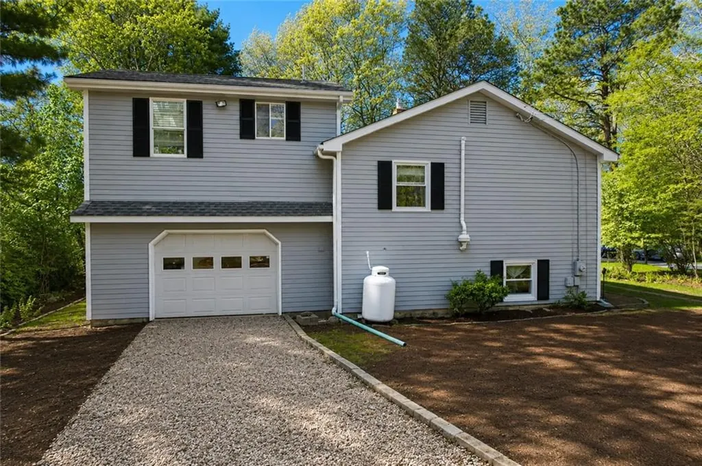 119 Hemlock Road South Kingstown RI 02879