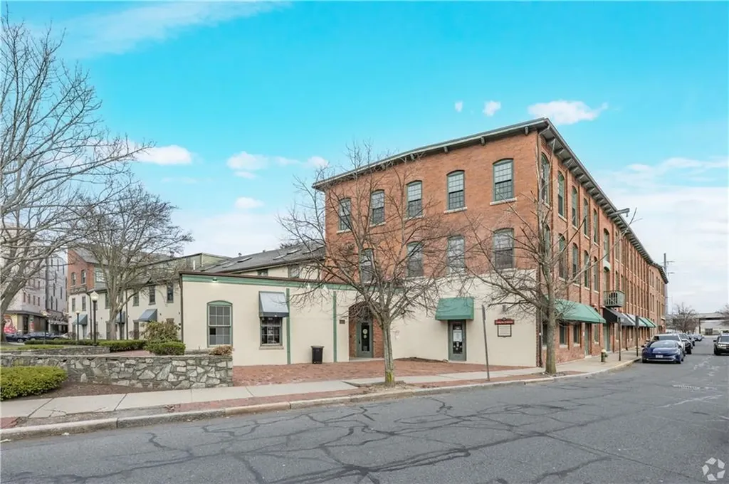 105 Wickenden Street Providence RI 02903
