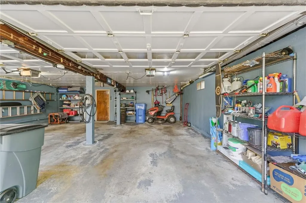 7 Meadowbrook Road Lincoln RI 02865