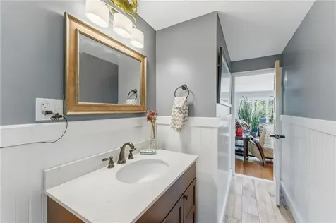 7 Meadowbrook Road Lincoln RI 02865