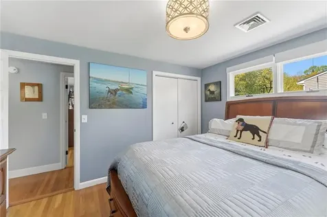7 Meadowbrook Road Lincoln RI 02865