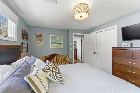7 Meadowbrook Road Lincoln RI 02865