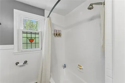 7 Meadowbrook Road Lincoln RI 02865