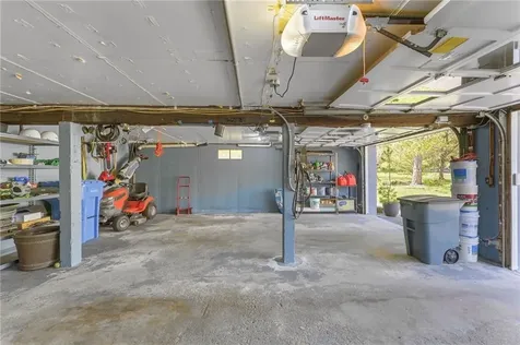 7 Meadowbrook Road Lincoln RI 02865