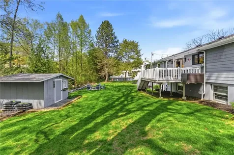 7 Meadowbrook Road Lincoln RI 02865