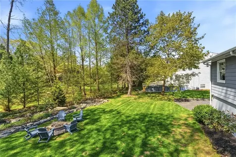 7 Meadowbrook Road Lincoln RI 02865