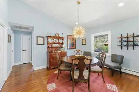 7 Meadowbrook Road Lincoln RI 02865