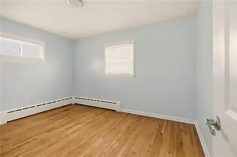 92 Bracket Avenue Tiverton RI 02878