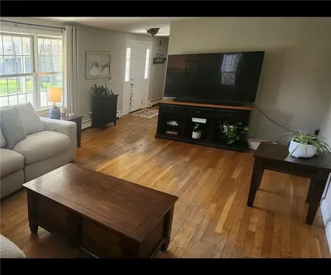 54 Sefton Drive Bristol RI 02809