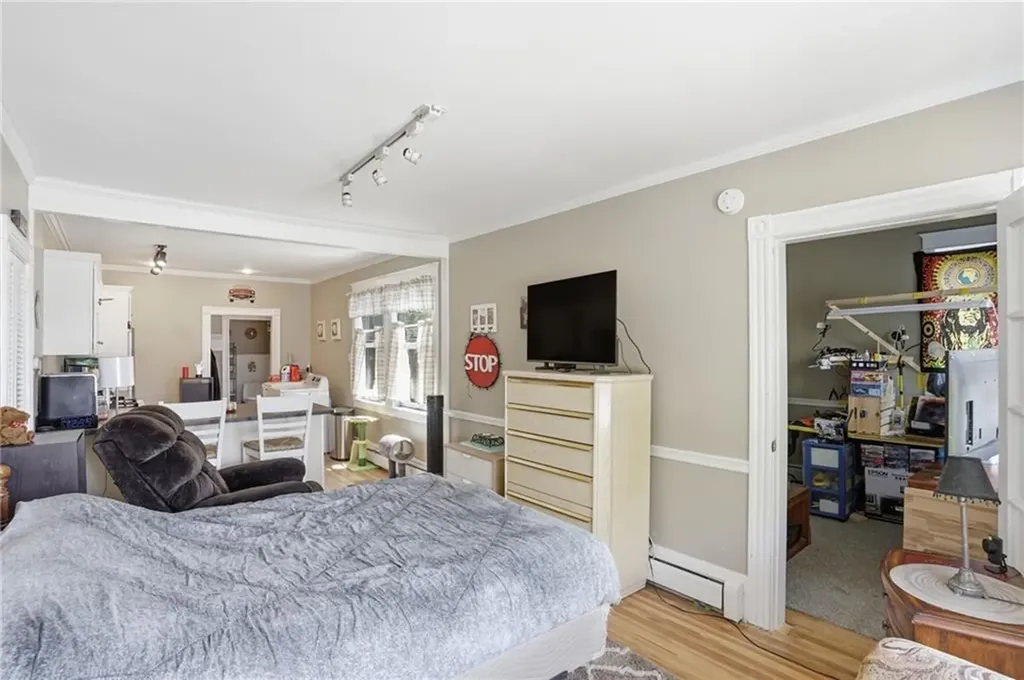 192 Washington Road Barrington RI 02806