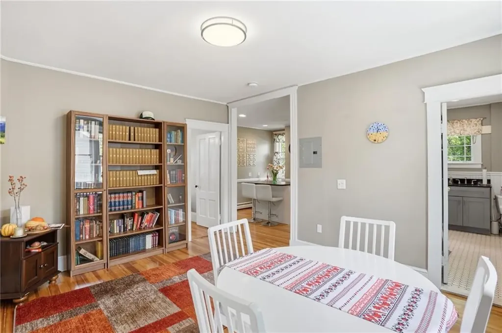 192 Washington Road Barrington RI 02806