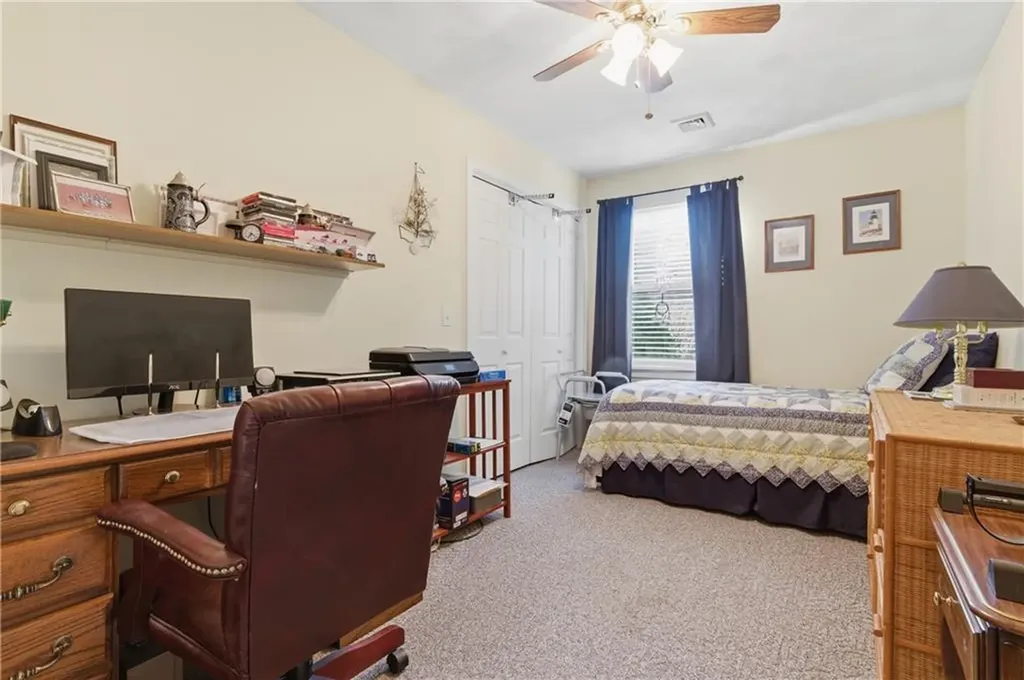 365 Maple Street Warwick RI 02888