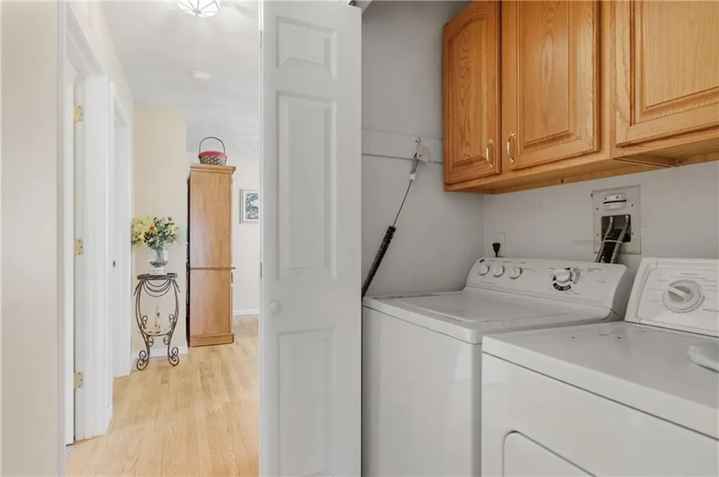 365 Maple Street Warwick RI 02888