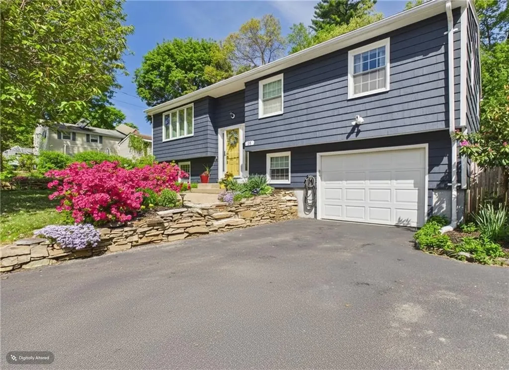 12 Elmonte Drive Coventry RI 02816