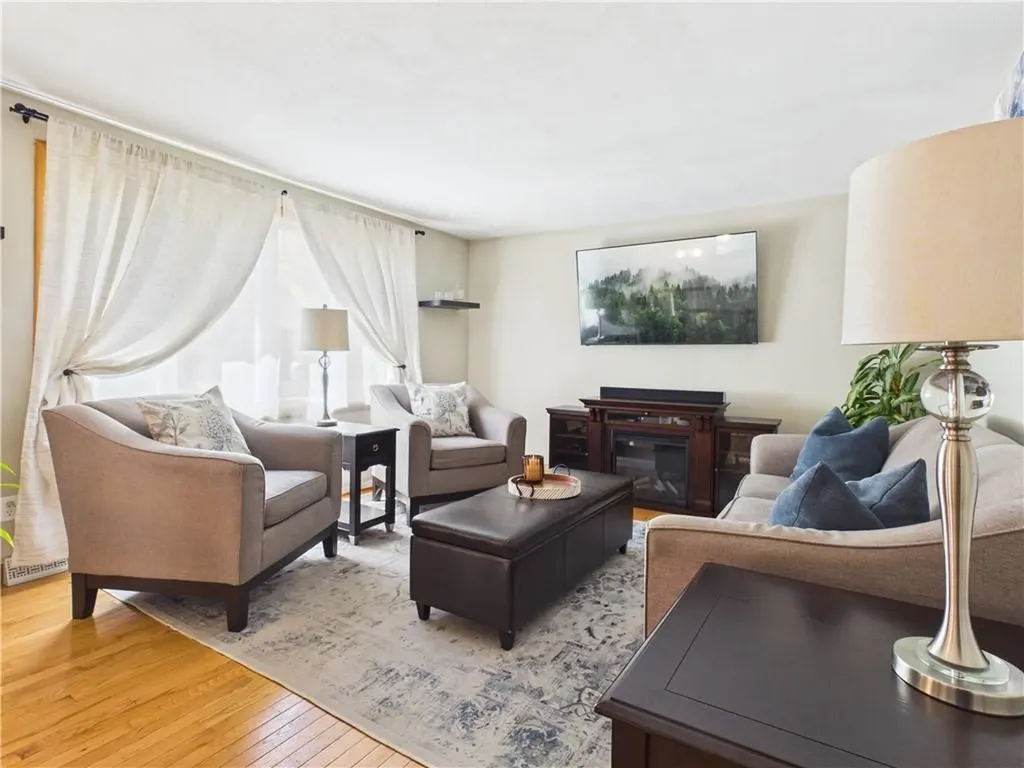 12 Elmonte Drive Coventry RI 02816