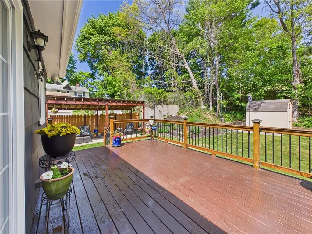 12 Elmonte Drive Coventry RI 02816