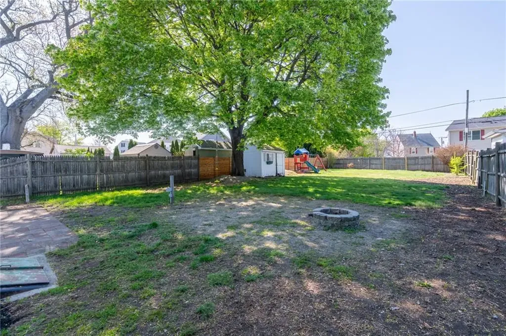 25 Mowry Street Pawtucket RI 02861