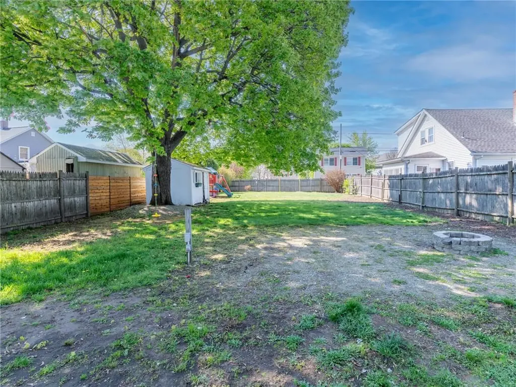 25 Mowry Street Pawtucket RI 02861