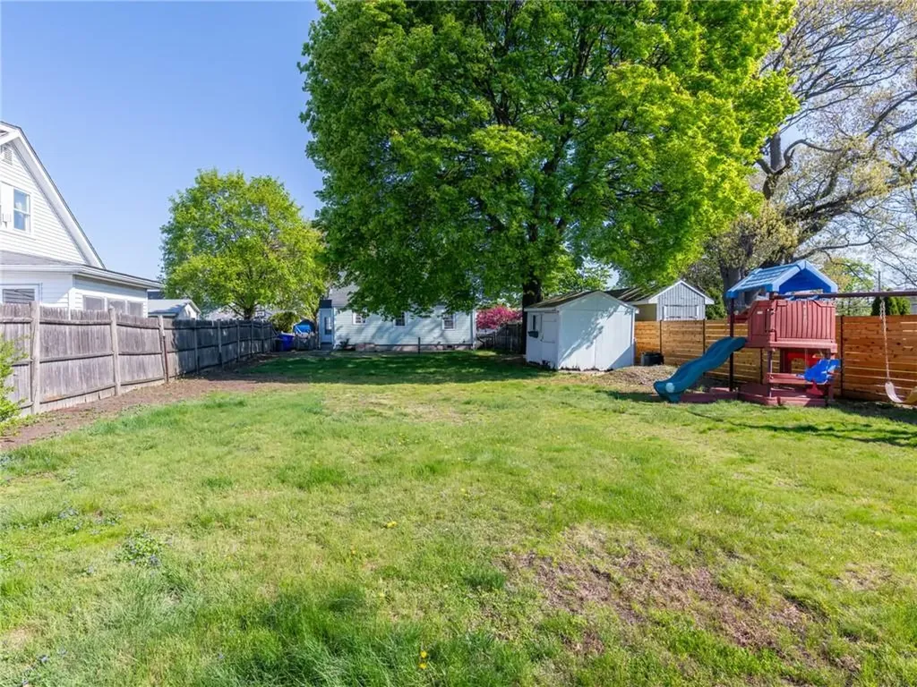25 Mowry Street Pawtucket RI 02861