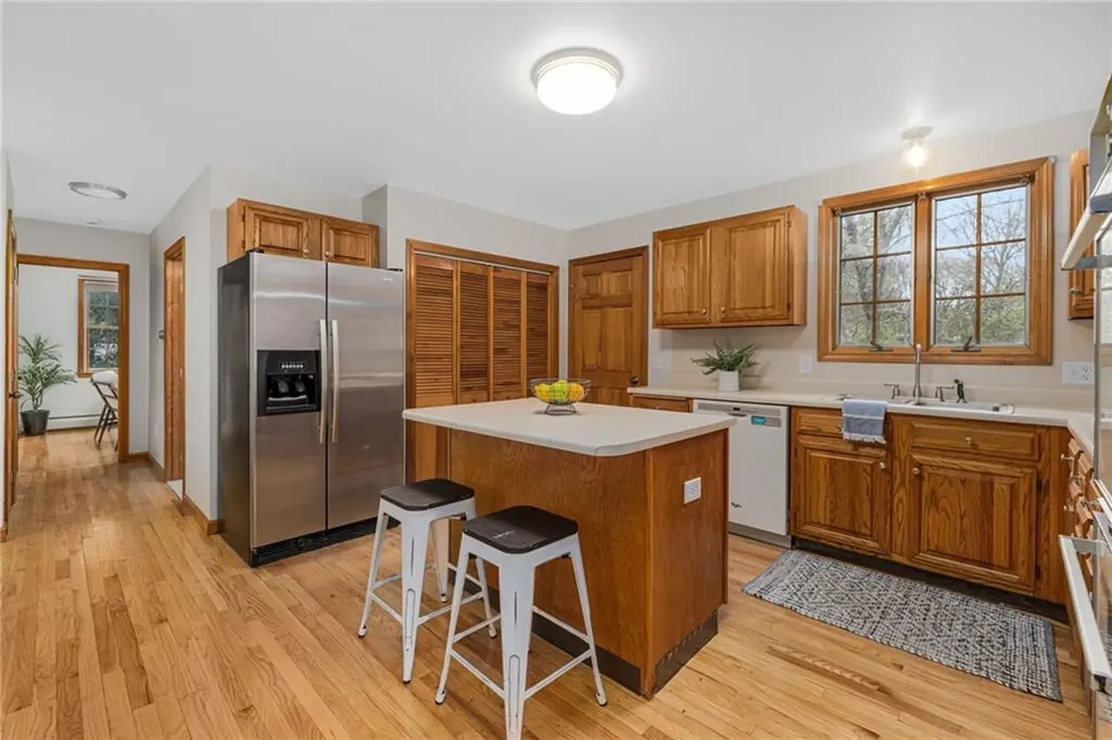 26 E Bayview Road Charlestown RI 02813