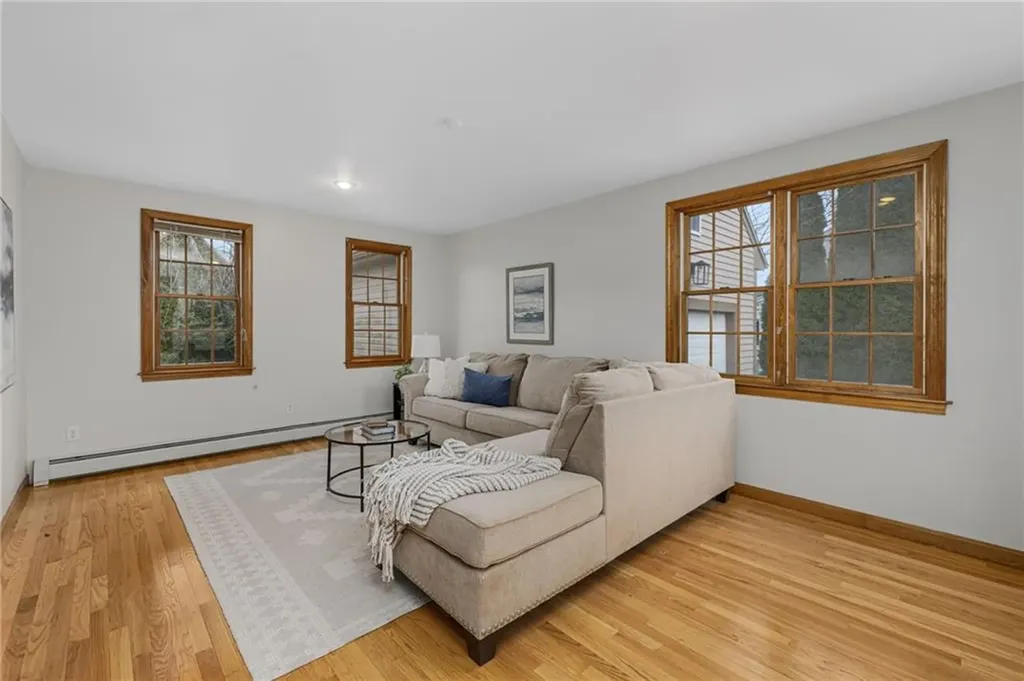 26 E Bayview Road Charlestown RI 02813