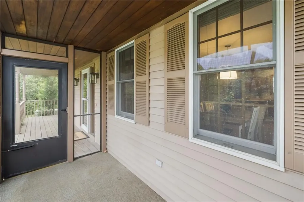 26 E Bayview Road Charlestown RI 02813