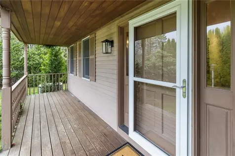 26 E Bayview Road Charlestown RI 02813
