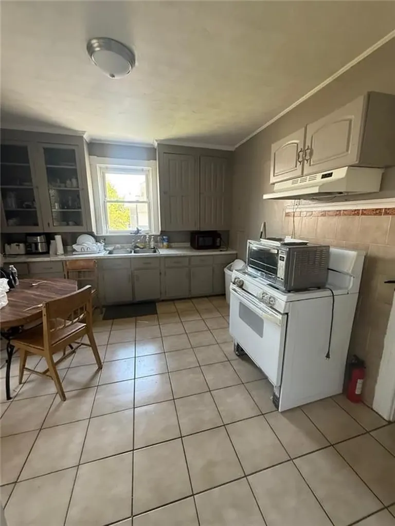 195 197 Ohio Avenue Providence RI 02905