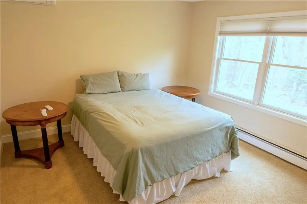 435 Allen Avenue South Kingstown RI 02879