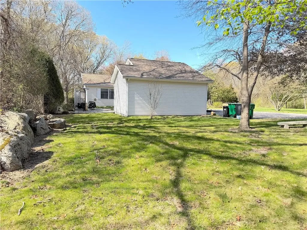 435 Allen Avenue South Kingstown RI 02879