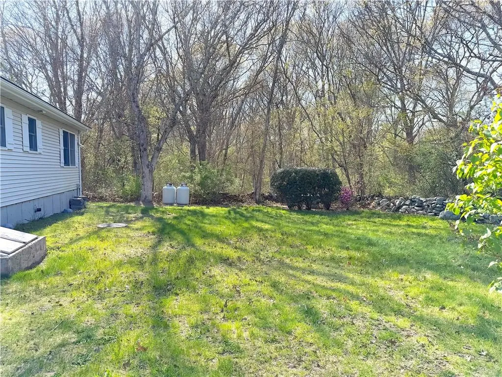 435 Allen Avenue South Kingstown RI 02879
