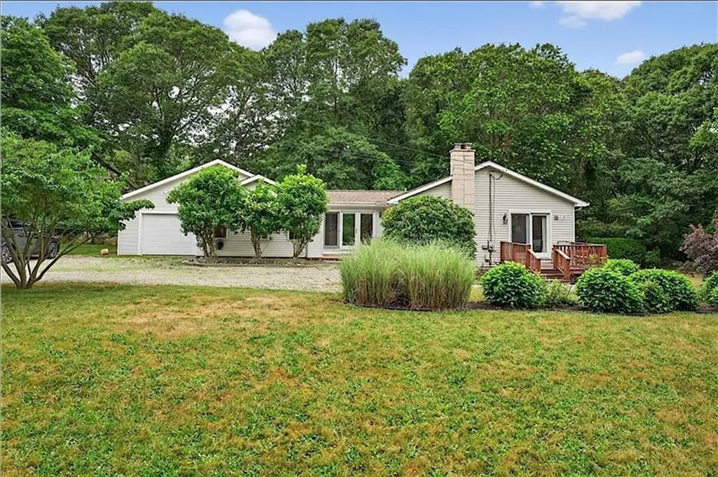 435 Allen Avenue South Kingstown RI 02879