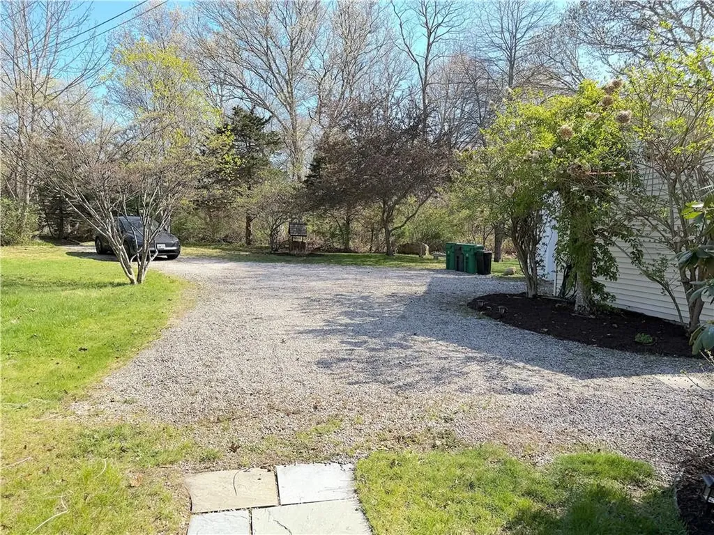 435 Allen Avenue South Kingstown RI 02879