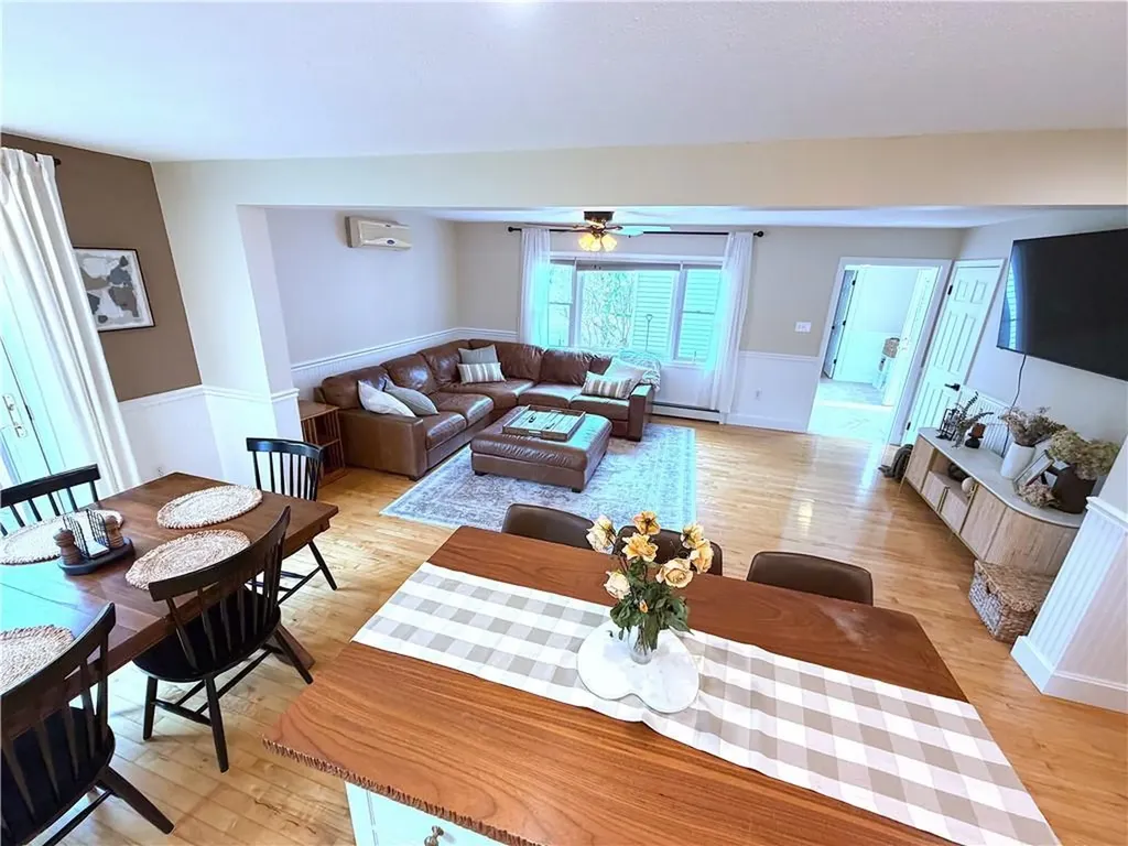 435 Allen Avenue South Kingstown RI 02879