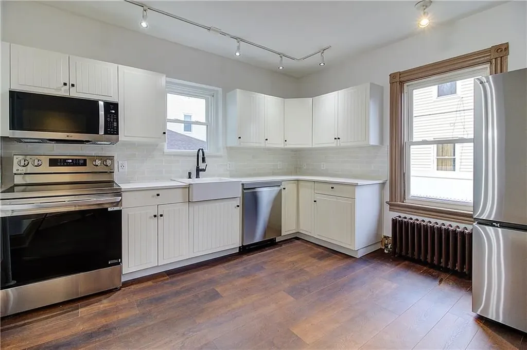79 Priscilla Avenue Providence RI 02909