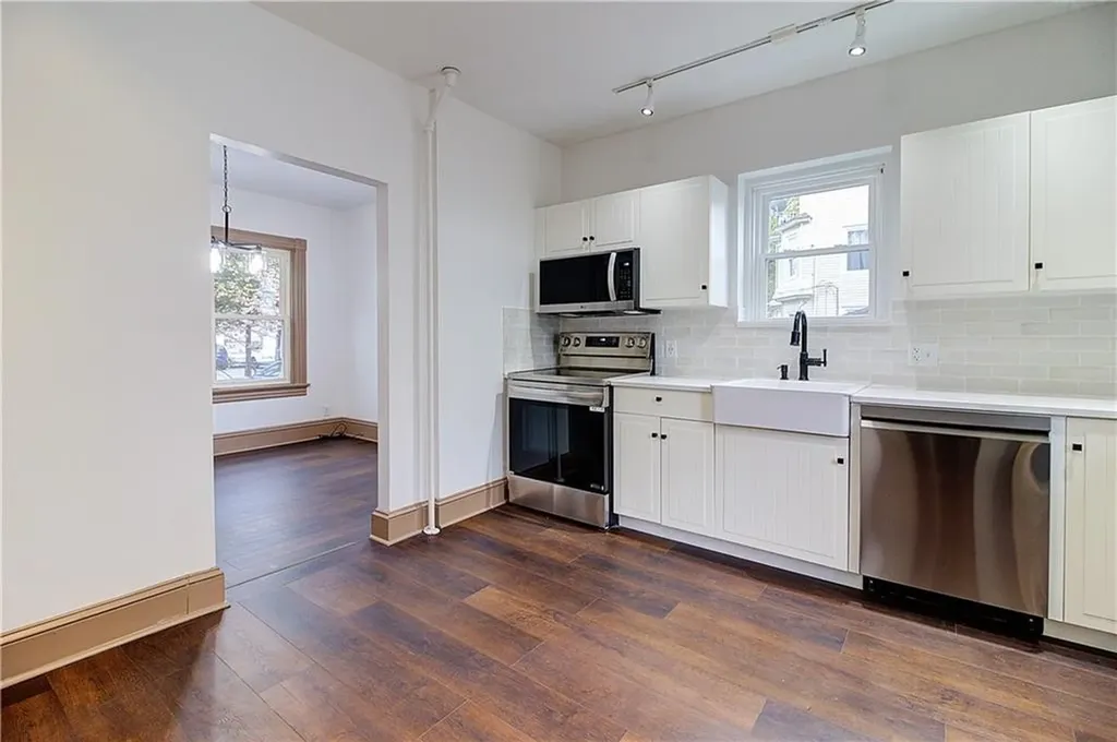79 Priscilla Avenue Providence RI 02909