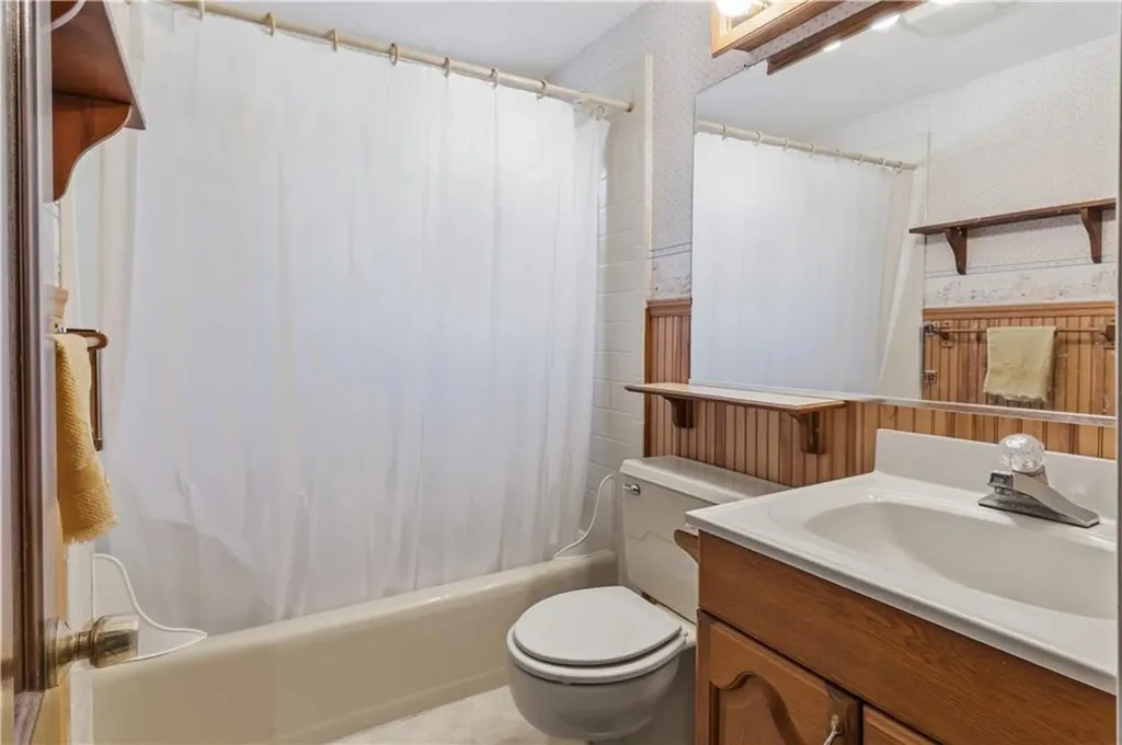 25 Westside Road South Kingstown RI 02879