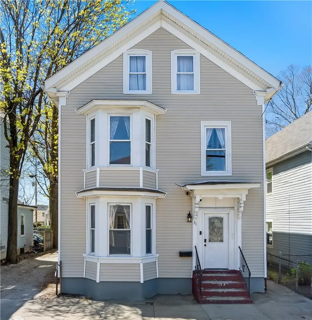 31 Gilmore Street Providence RI 02907
